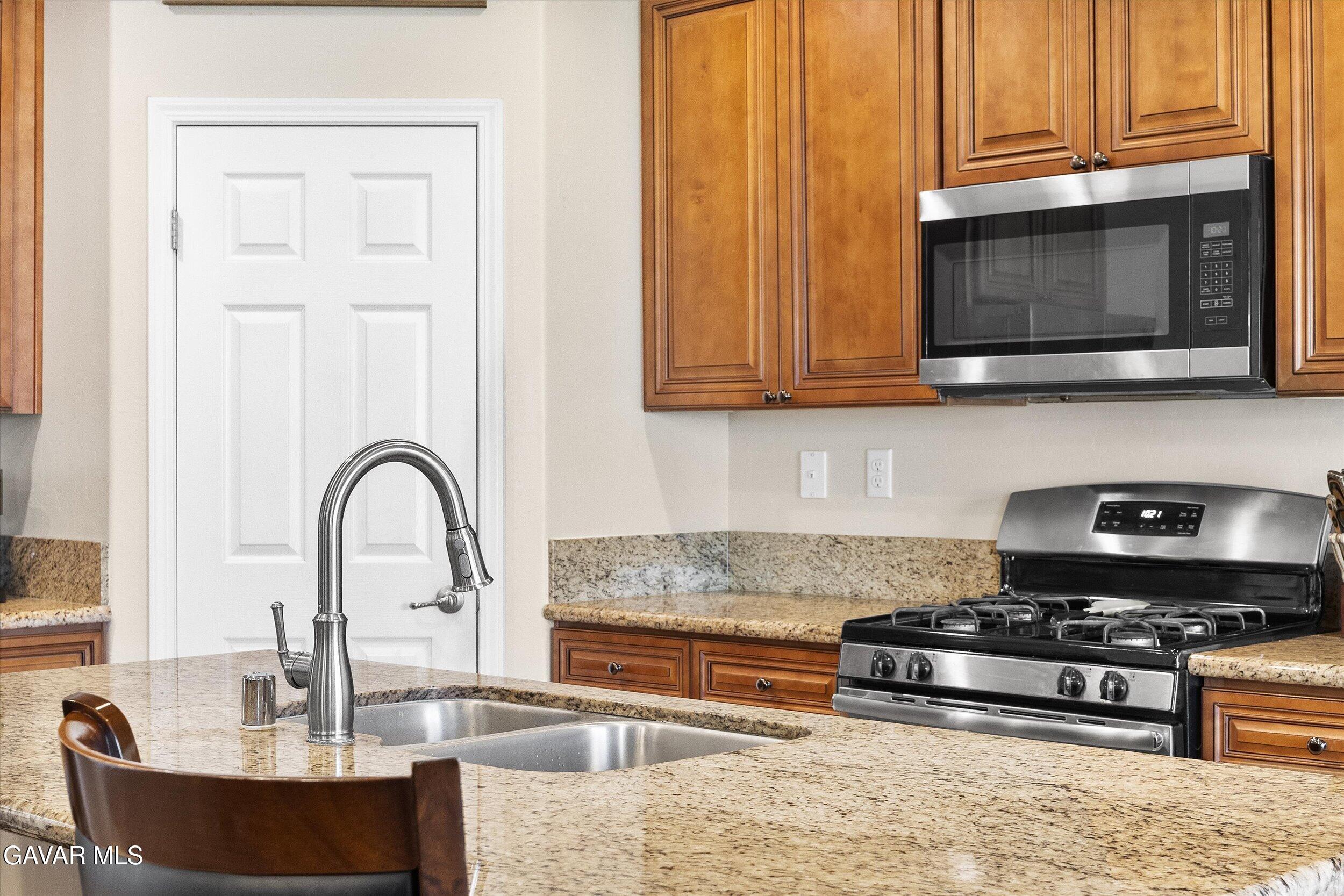 805 Mulberry Street Tehachapi, CA 93561 - Photo 19 of 41 25-Illuminate Photography - 805 Mulberry