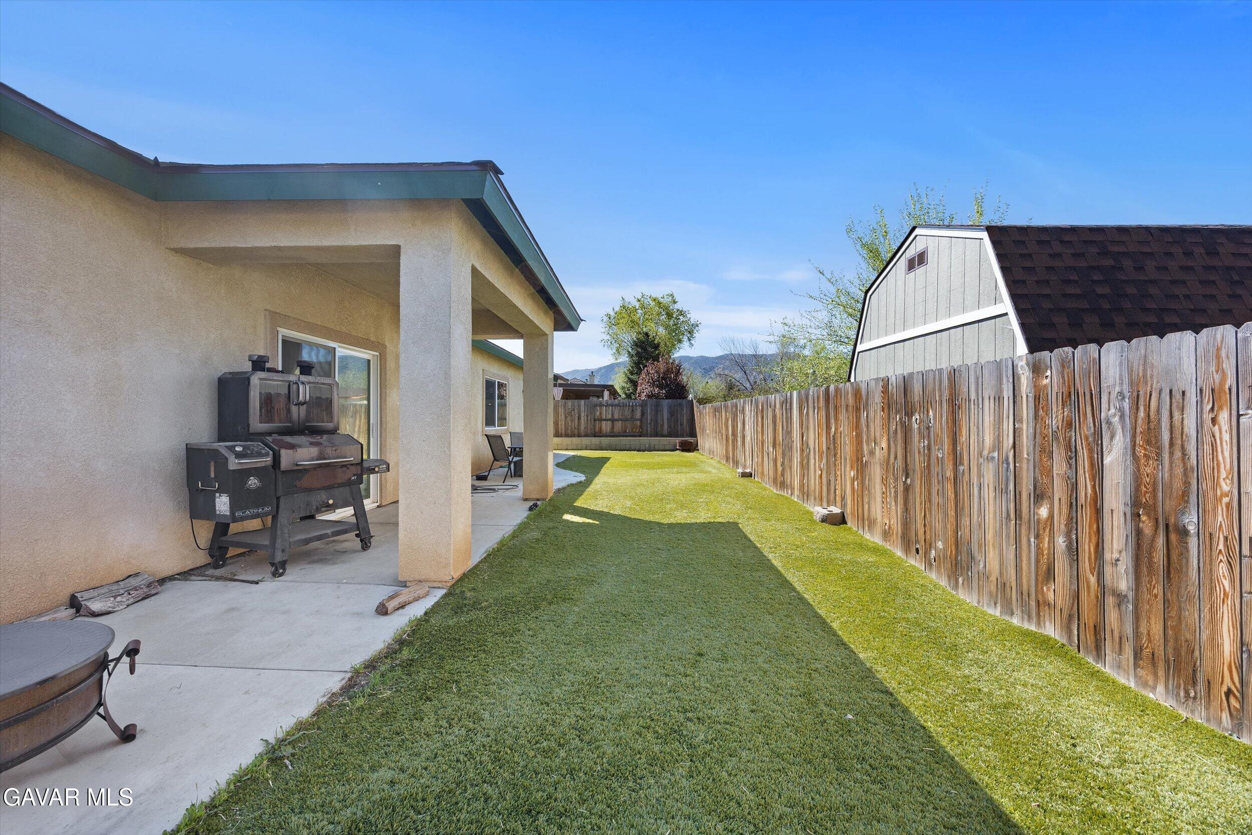 805 Mulberry Street Tehachapi, CA 93561 - Photo 35 of 41 42-Illuminate Photography - 805 Mulberry