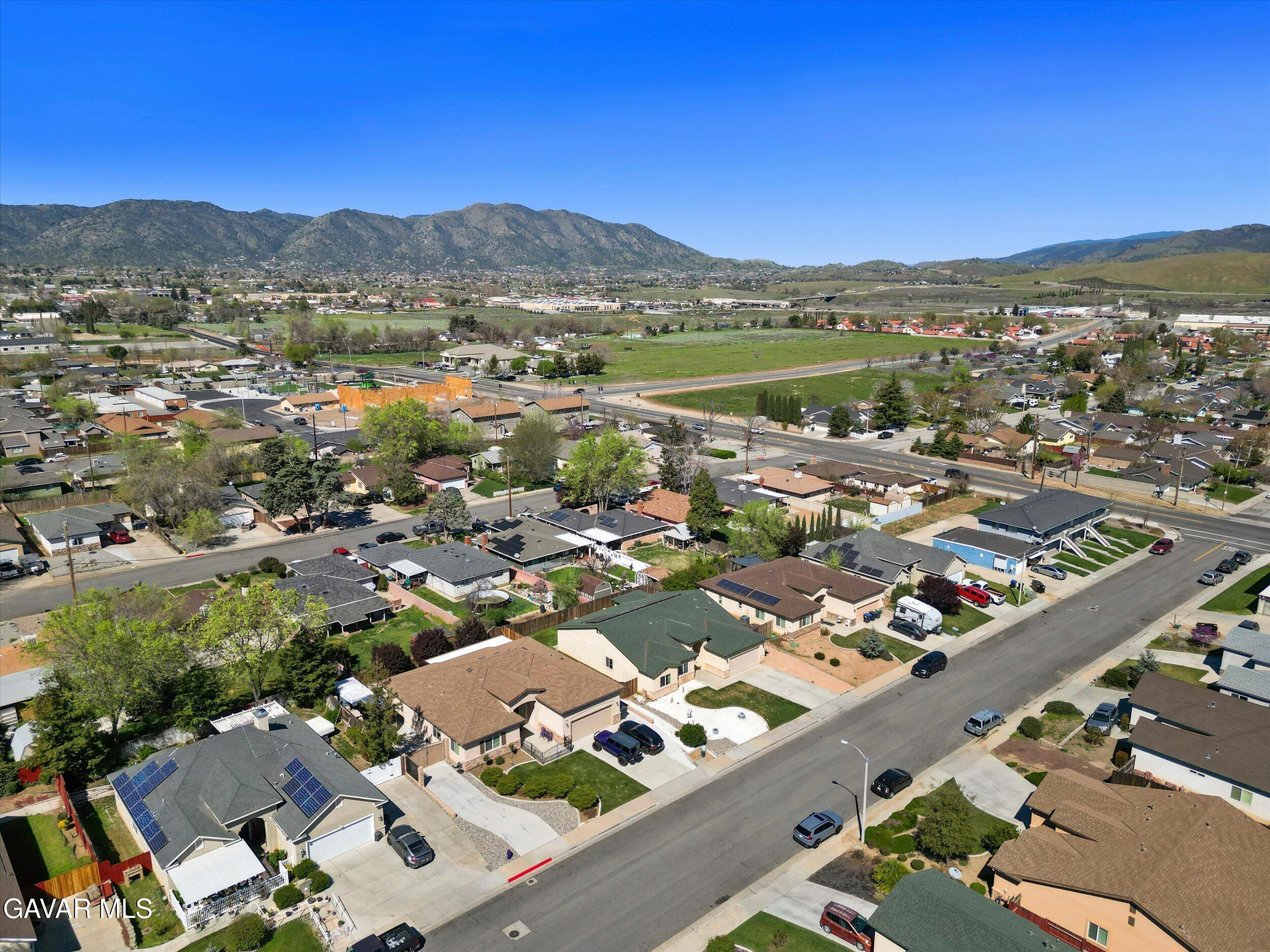 805 Mulberry Street Tehachapi, CA 93561 - Photo 38 of 41 06-Illuminate Photography - 805 Mulberry