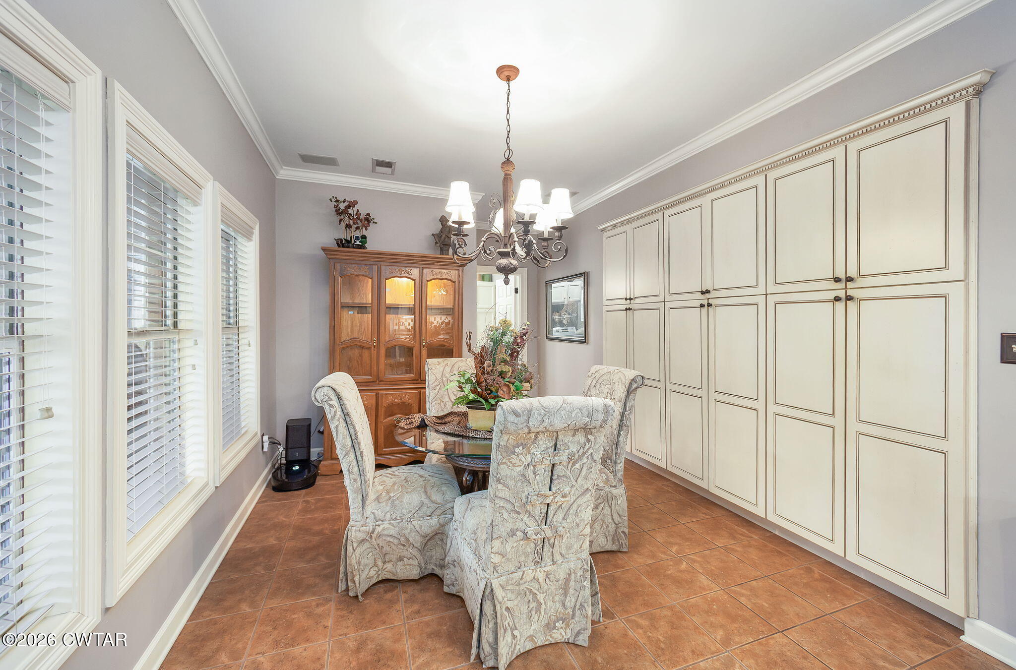 16 Fields Chase Jackson, TN 38305 - Photo 15 of 47 a dining room with furniture a chandelier and wooden floor