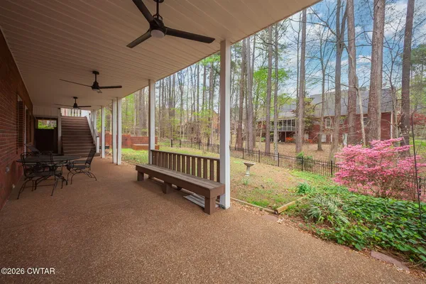 $669,900 | 16 Fields Chase, Jackson, TN 38305