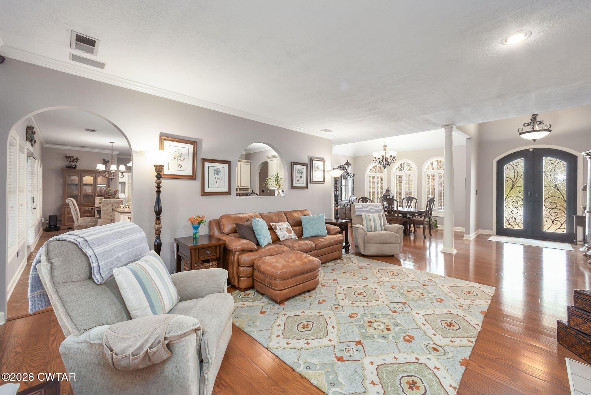 16 Fields Chase Jackson, TN 38305 - Photo 6 of 47 a living room with furniture and wooden floor