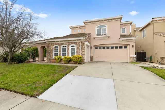 $850,000 | 8105 Bauser Avenue, Roseville, CA 95747