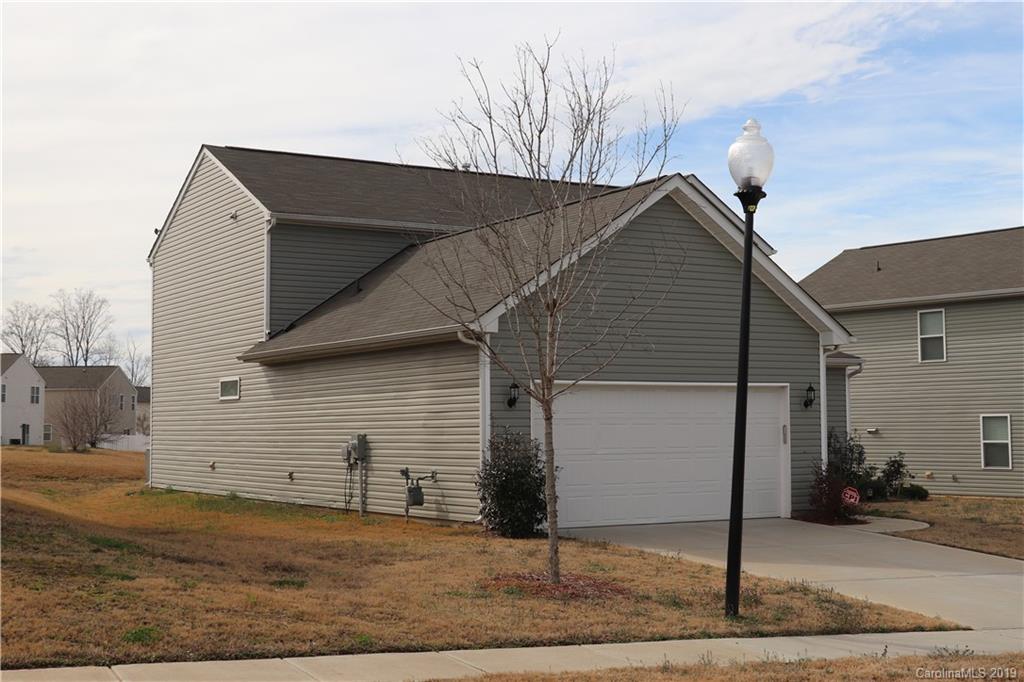 12915 Longstraw Road, Unit 151 Charlotte, NC 28227 - Photo 3 of 28 Gallery Image 3