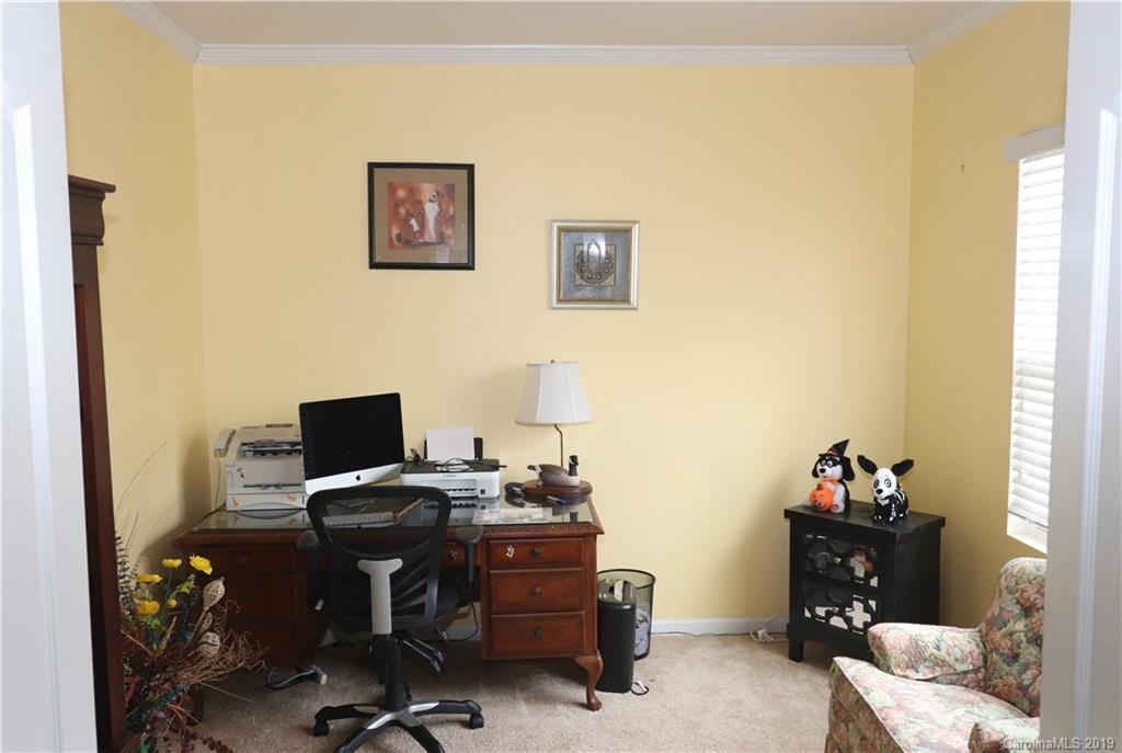 12915 Longstraw Road, Unit 151 Charlotte, NC 28227 - Photo 6 of 28 Gallery Image 6