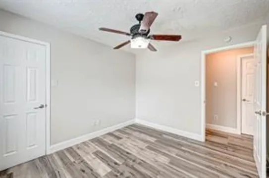 $2,200 | 6802 Glenray Drive, Houston, TX 77084