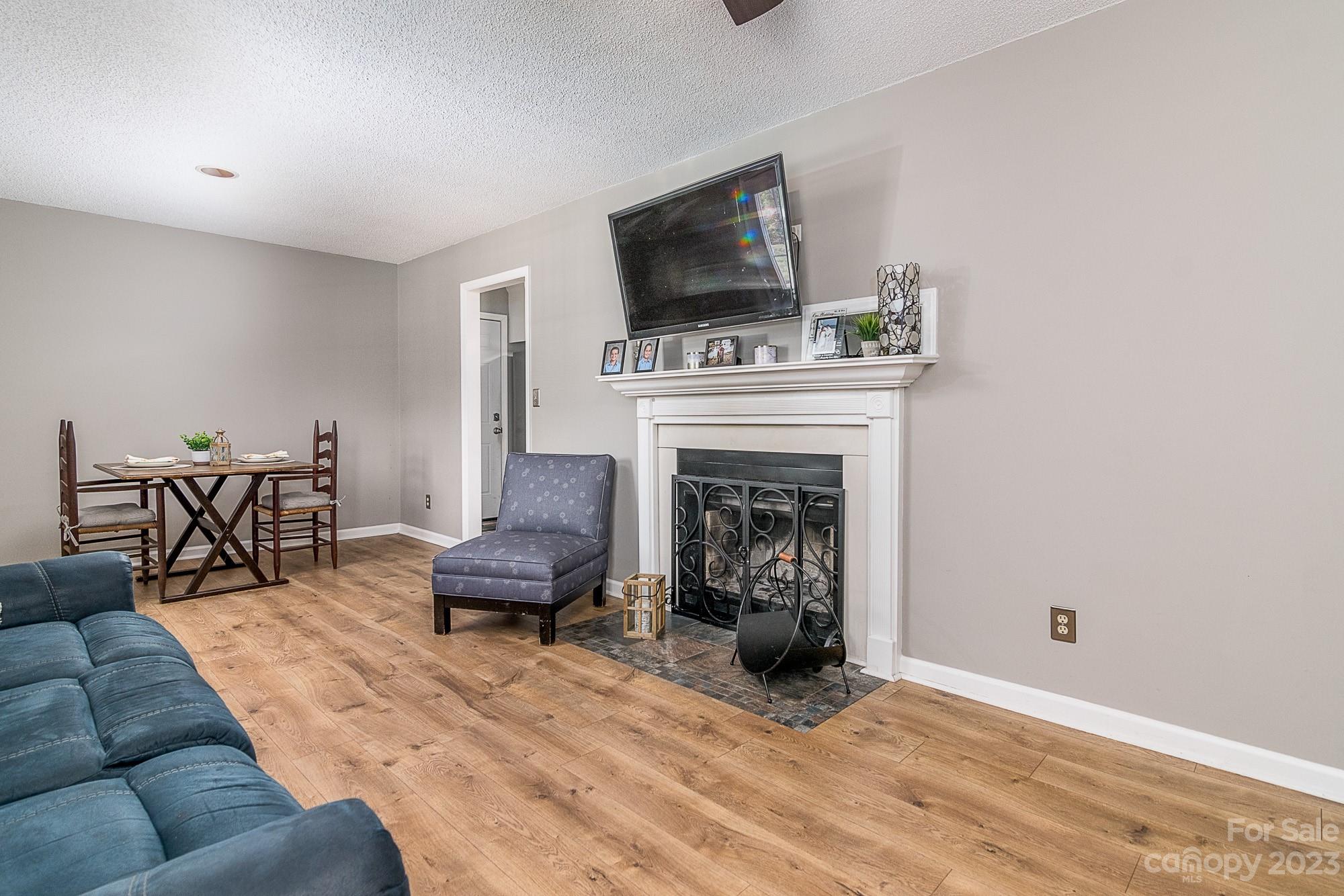 3752 Caldwell Road Newton, NC 28658 - Photo 5 of 26 Gallery Image 5