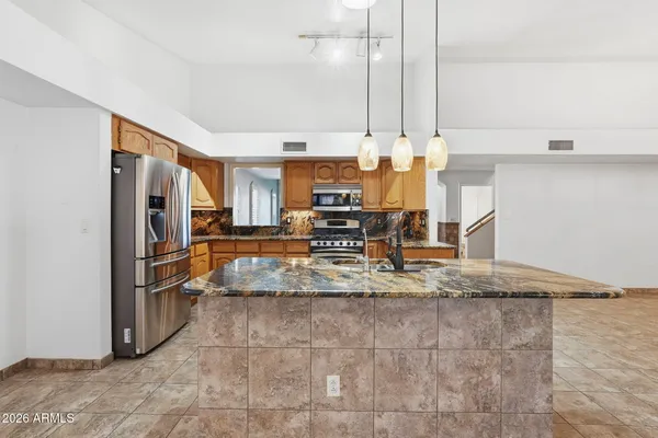 $649,950 | 17002 South 34th Place, Phoenix, AZ 85048
