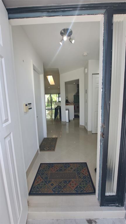 4519 Feivel Road, Unit 46 West Palm Beach, FL 33417 - Photo 7 of 56 a view of a living room