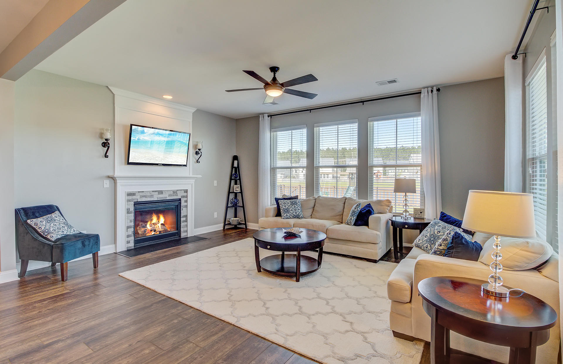 455 Spectrum Road Summerville, SC 29486 - Photo 13 of 83 13