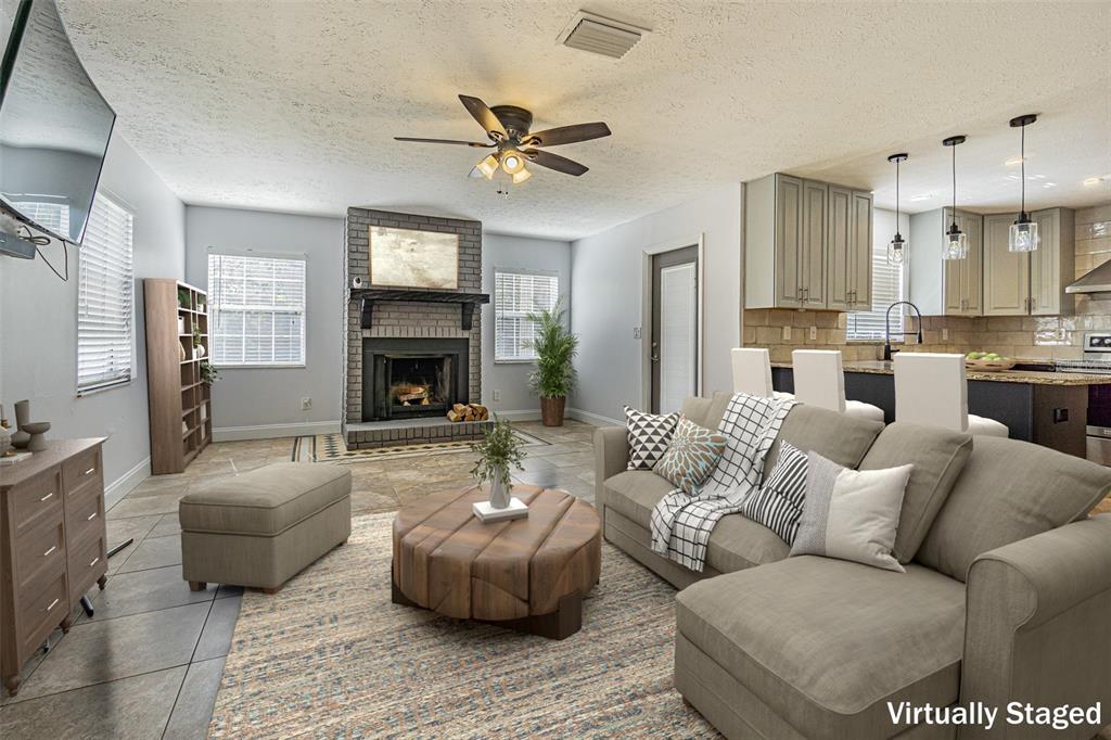 3801 Durant Road Valrico, FL 33596 - Photo 3 of 56