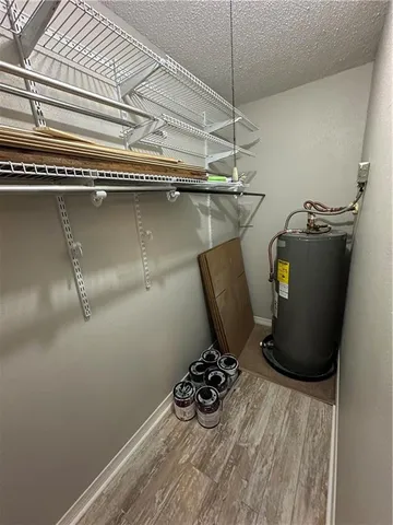 $89,000 | 2201 Houma Boulevard, Unit 207, Metairie, LA 70001