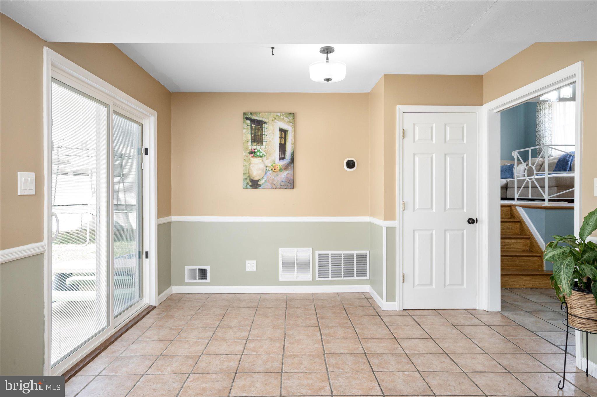 30 Sycamore Way Hamilton, NJ 08690 - Photo 14 of 40