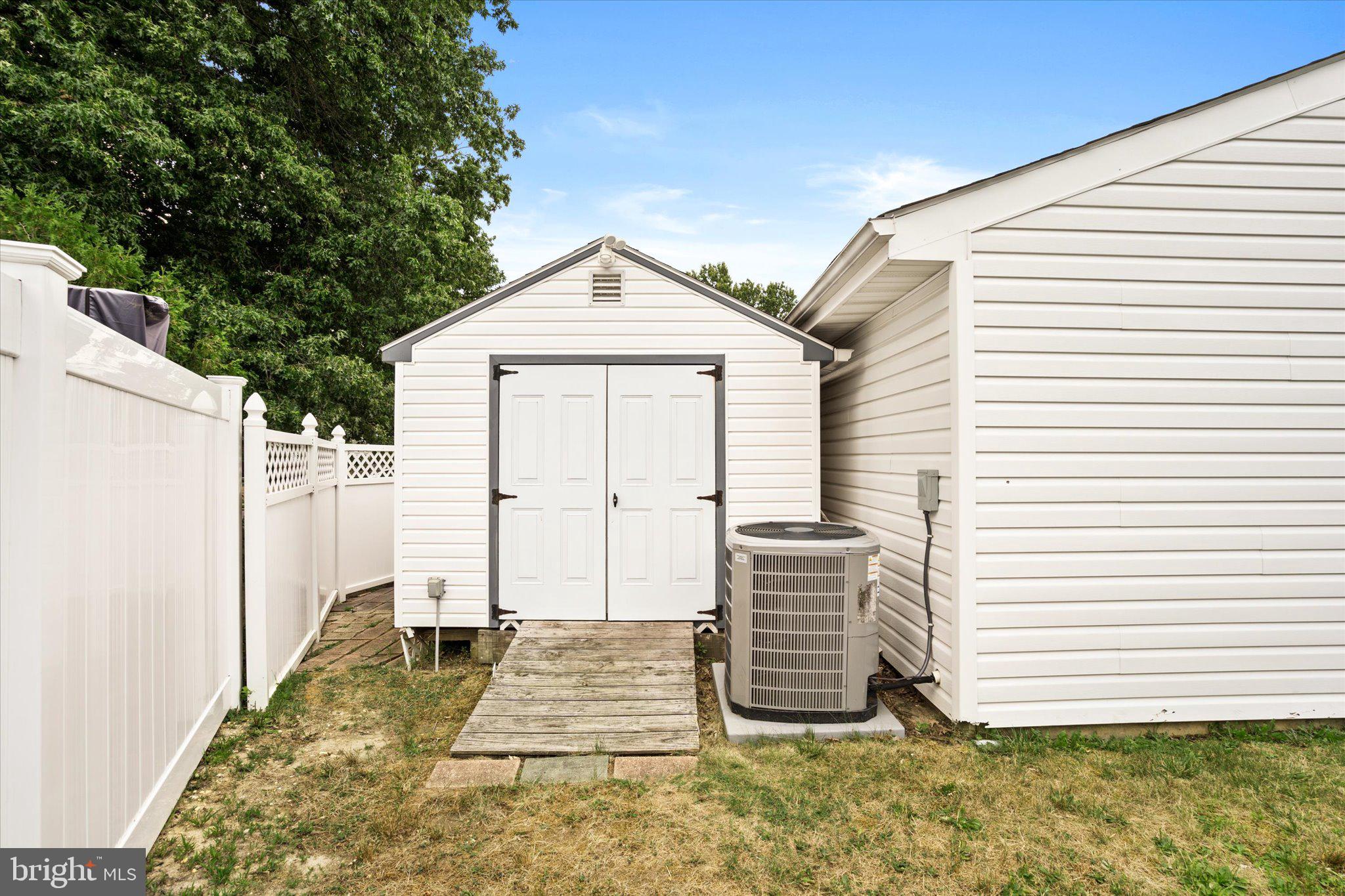 30 Sycamore Way Hamilton, NJ 08690 - Photo 35 of 40