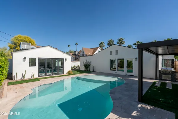 $1,499,000 | 518 West Holly Street, Phoenix, AZ 85003