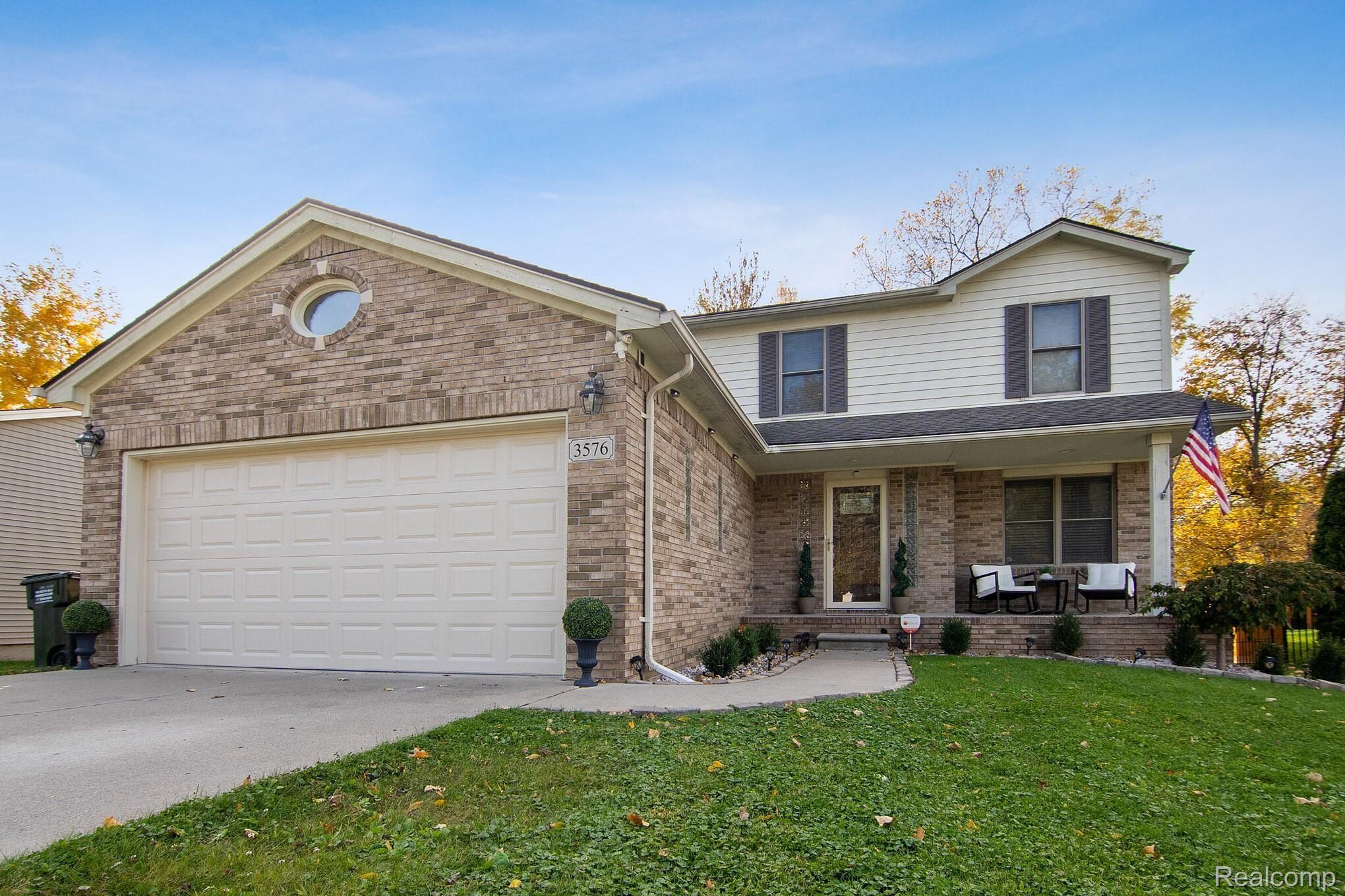 3576 Samuel Avenue Rochester, MI 48309 - Photo 27 of 31 Front view