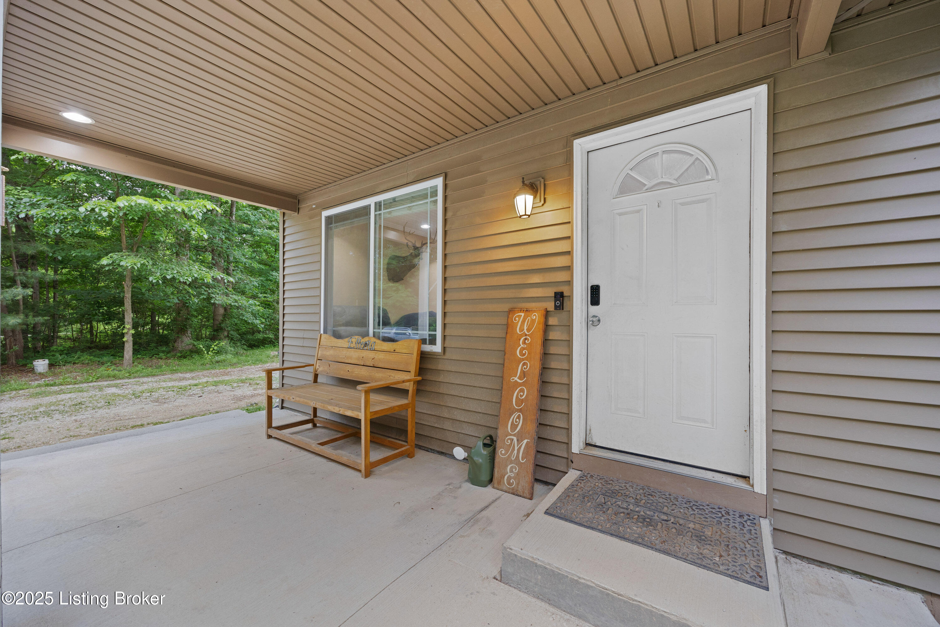90 Shellys Trace Brandenburg, KY 40108 - Photo 5 of 30 005