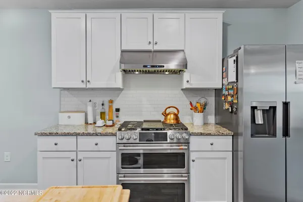 $2,500 | 680 Aurora Place, Hampstead, NC 28443