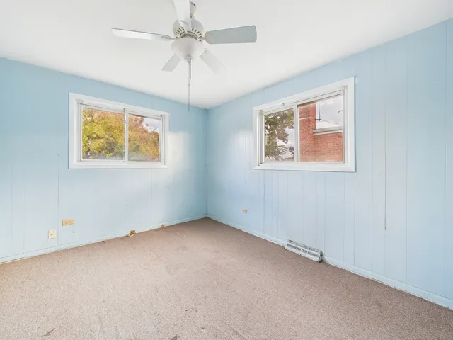 $199,900 | 235 32nd Avenue, Bellwood, IL 60104