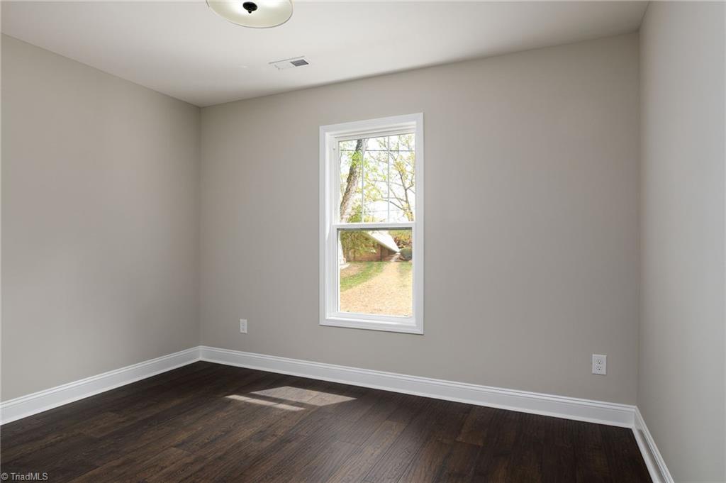 108 Unity Street Thomasville, NC 27360 - Photo 19 of 27