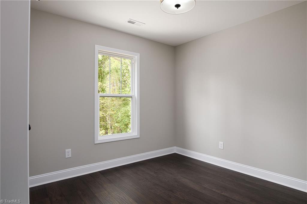 108 Unity Street Thomasville, NC 27360 - Photo 22 of 27