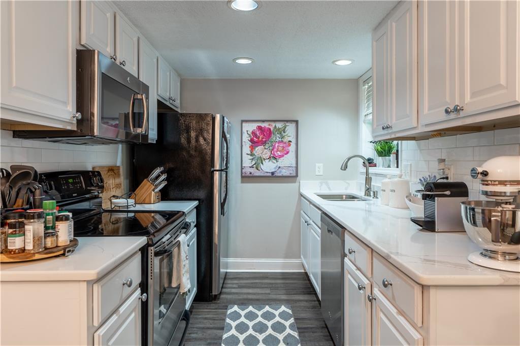 6900 Roswell Road, Unit N13 Sandy Springs, GA 30328 - Photo 21 of 55