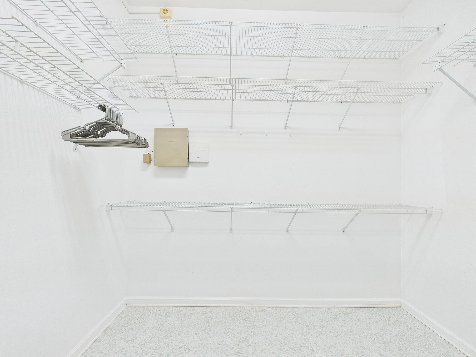 4634 Sunset Pointe Destin, FL 32541 - Photo 31 of 68 Closet