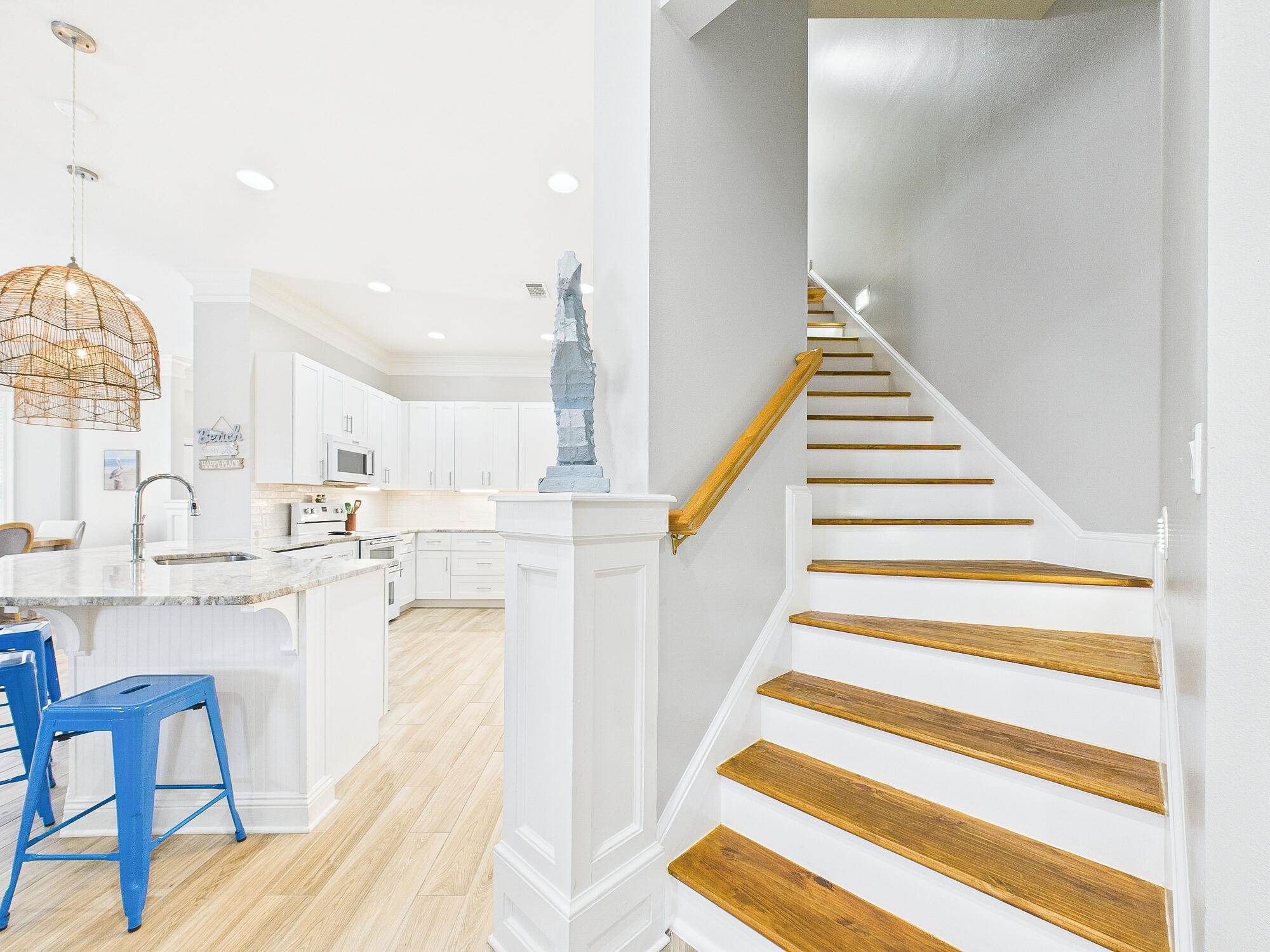 4634 Sunset Pointe Destin, FL 32541 - Photo 32 of 68 Stairs