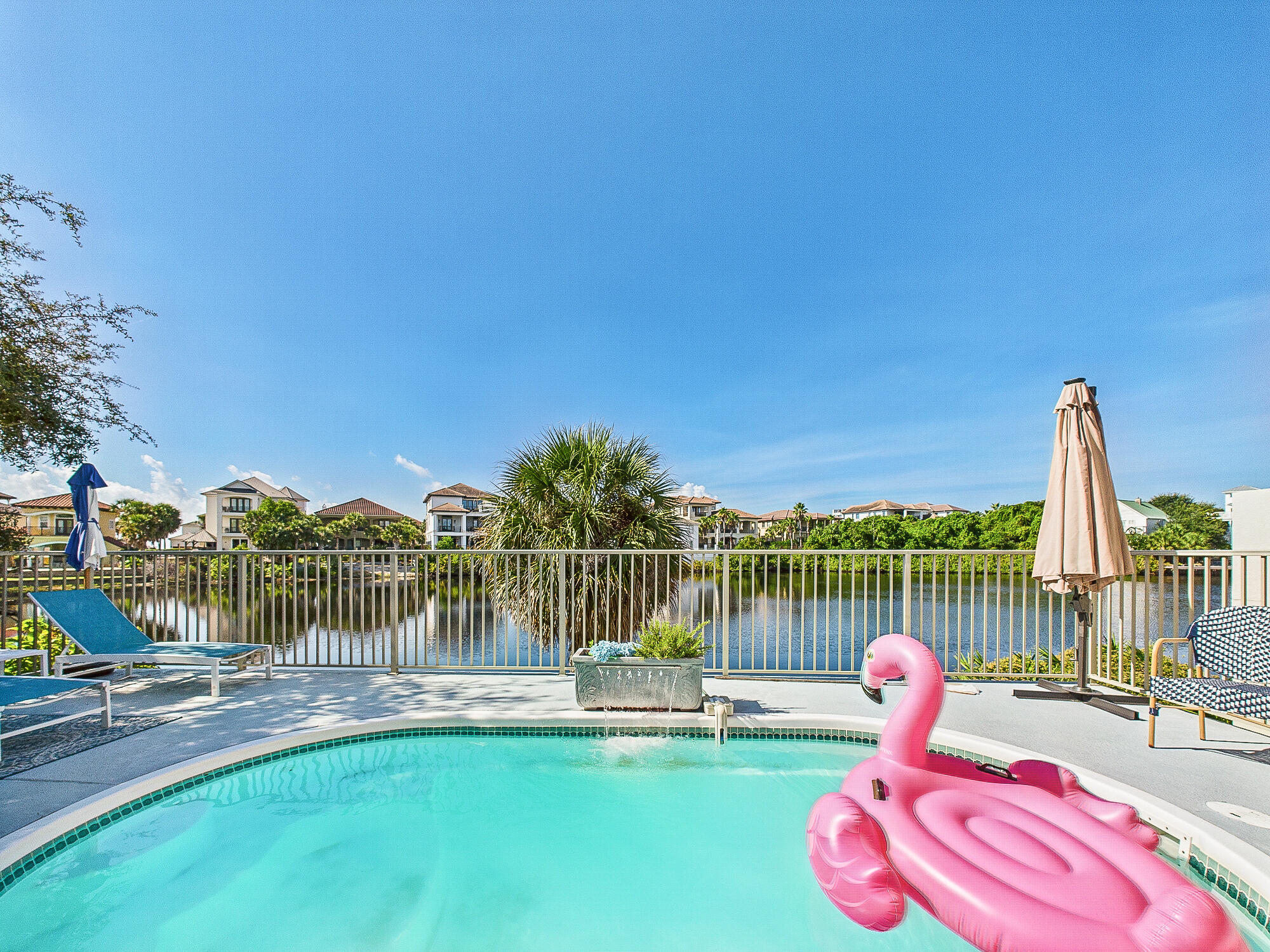 4634 Sunset Pointe Destin, FL 32541 - Photo 53 of 68 a garden view with a seating space