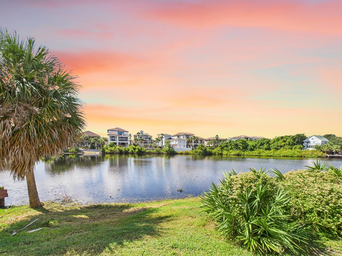 4634 Sunset Pointe Destin, FL 32541 - Photo 6 of 68 View