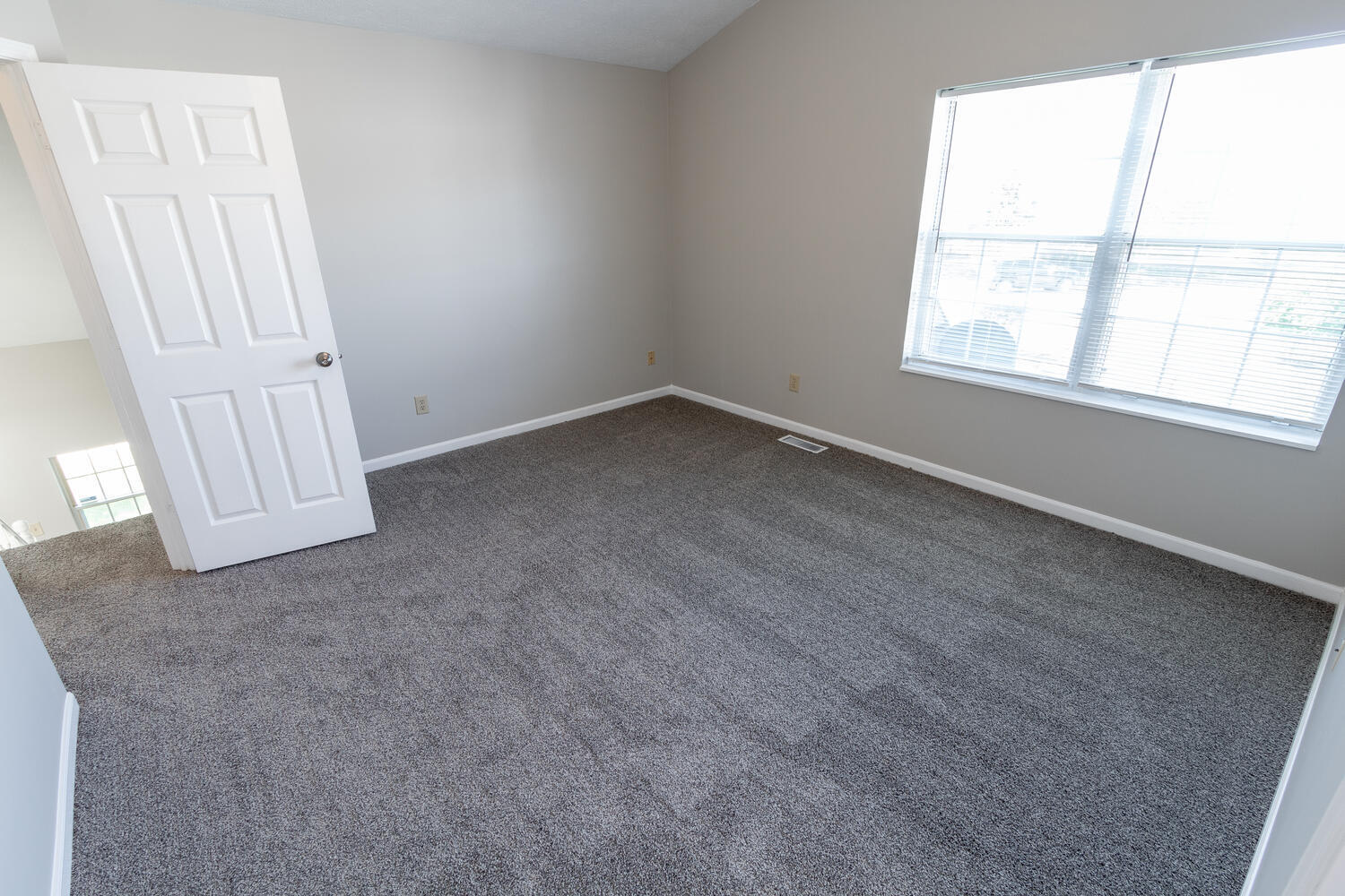 6468 Decatur Commons Indianapolis, IN 46221 - Photo 11 of 42