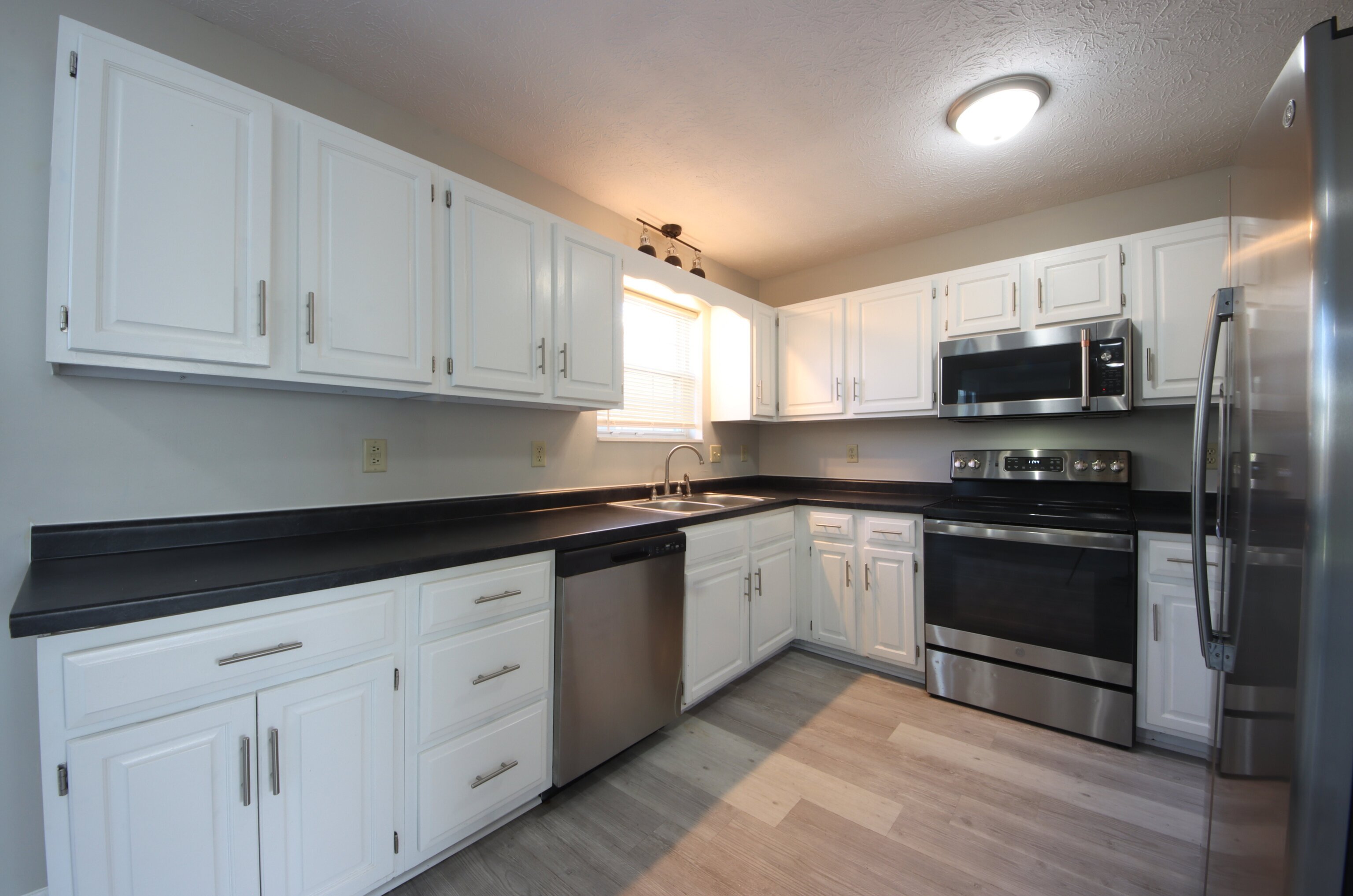 6468 Decatur Commons Indianapolis, IN 46221 - Photo 20 of 42