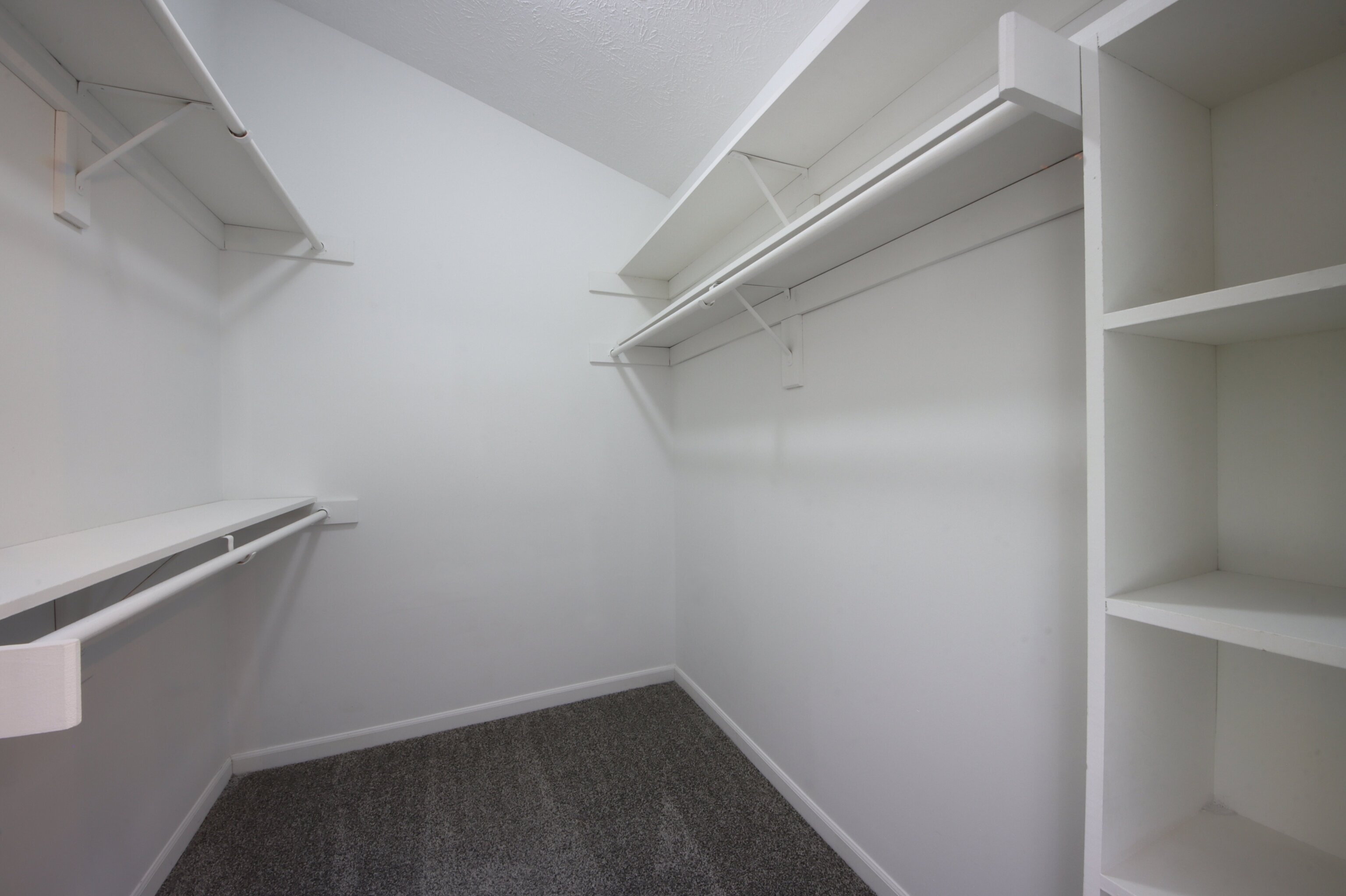 6468 Decatur Commons Indianapolis, IN 46221 - Photo 28 of 42