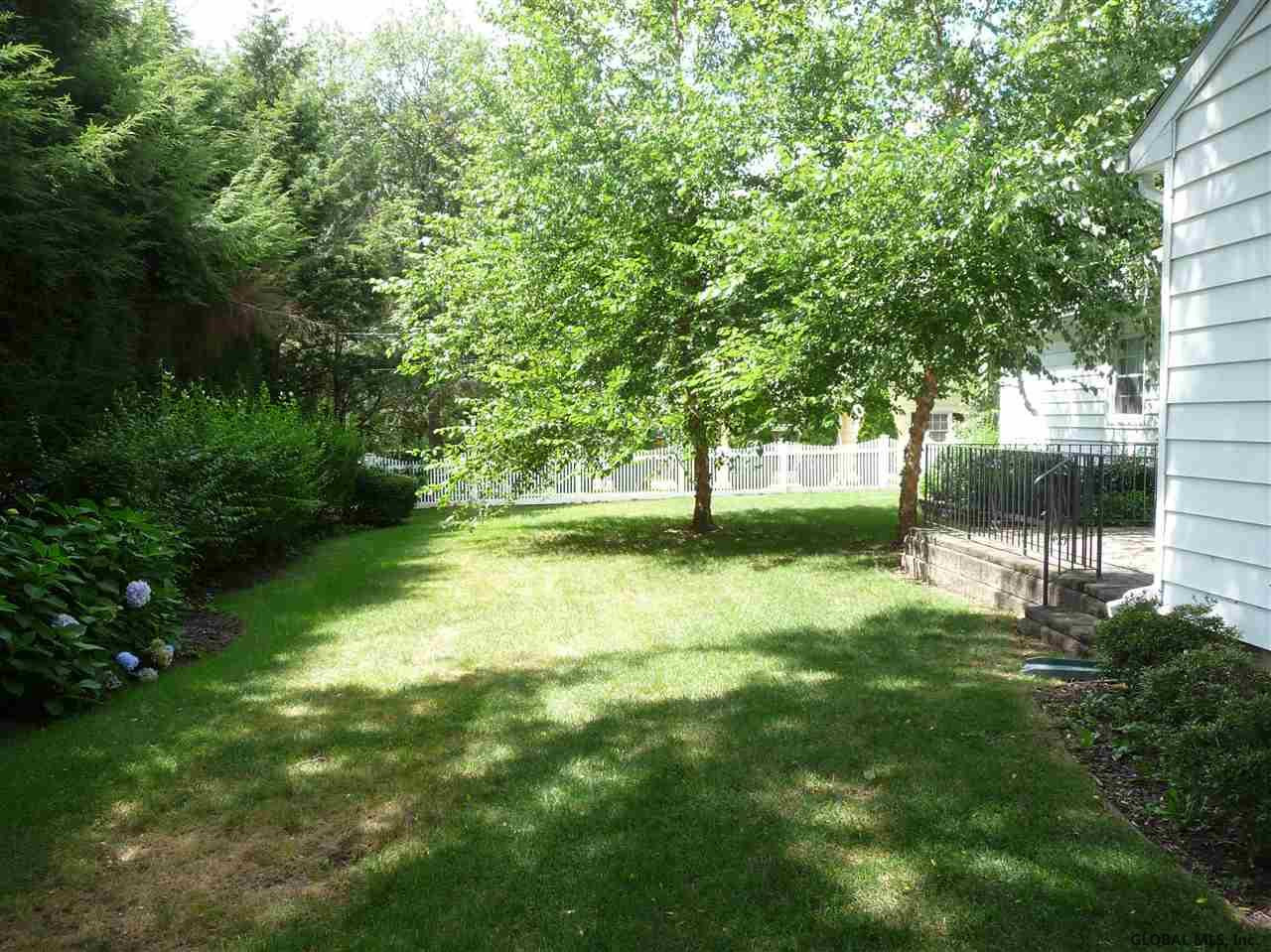 86 Devon Road Bethlehem, NY 12054 - Photo 24 of 25 Photo 24