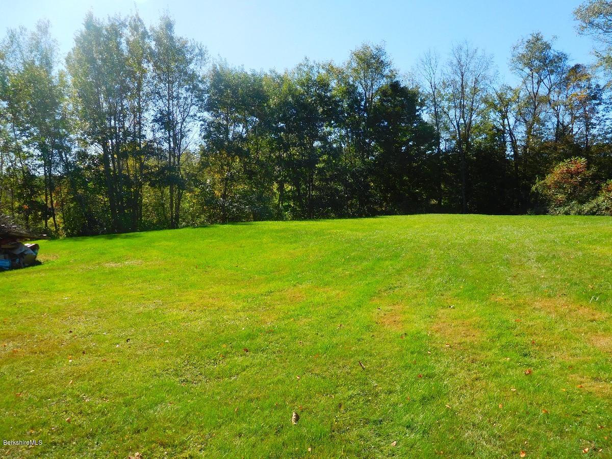 25 Miner Road Lanesborough, MA 01237 - Photo 11 of 20 DSCN0364