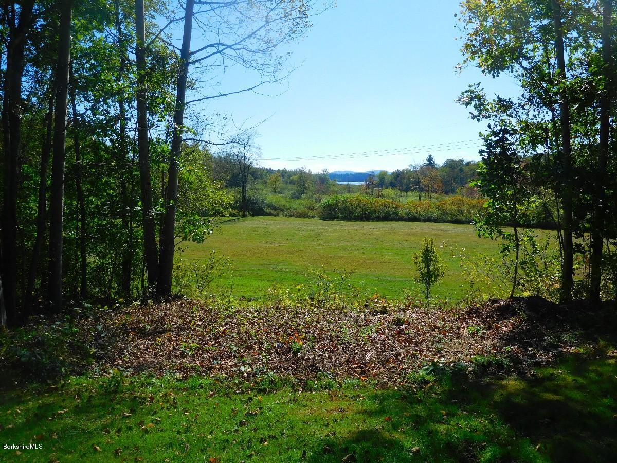 25 Miner Road Lanesborough, MA 01237 - Photo 14 of 20 DSCN0367