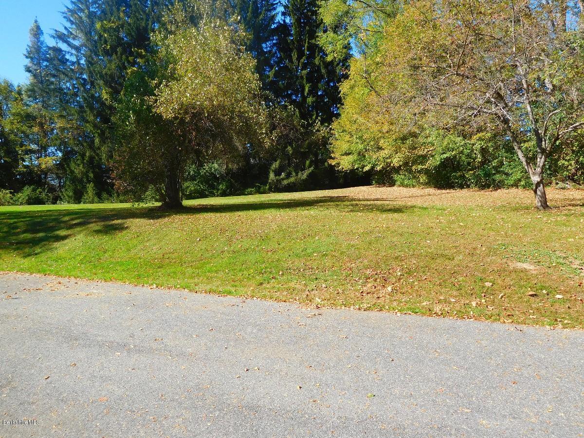 25 Miner Road Lanesborough, MA 01237 - Photo 9 of 20 DSCN0357