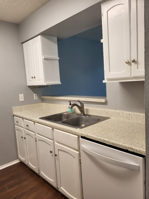 6702 Everhart Road, Unit U104 Corpus Christi, TX 78413 - Photo 8 of 19
