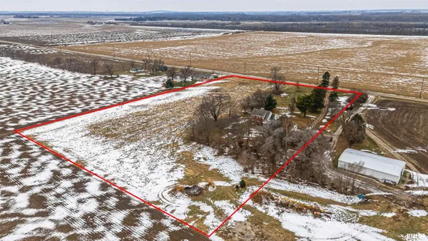 $200,000 | 1356 1250th Avenue, Lincoln, IL 62656