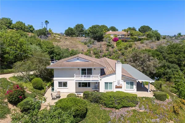 $1,100,000 | 3237 Canonita Drive, Fallbrook, CA 92028