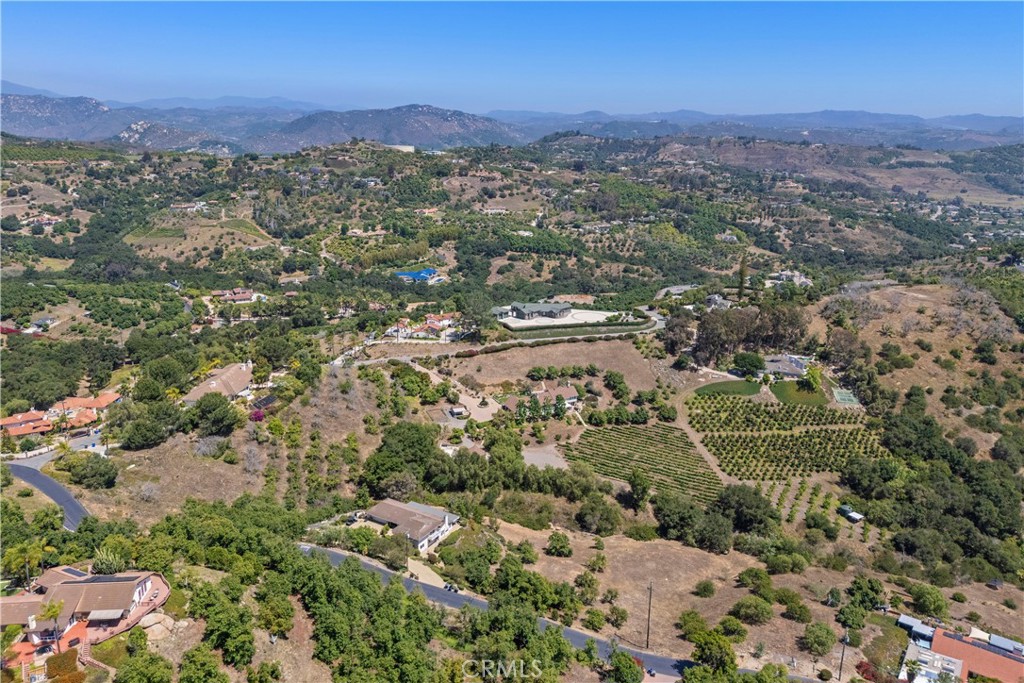 3237 Canonita Drive Fallbrook, CA 92028 - Photo 48 of 55