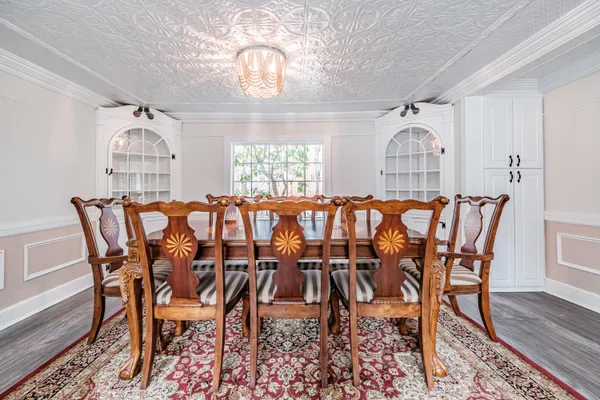 $839,900 | 58 Allen Ave Extension, Falmouth, ME 04105