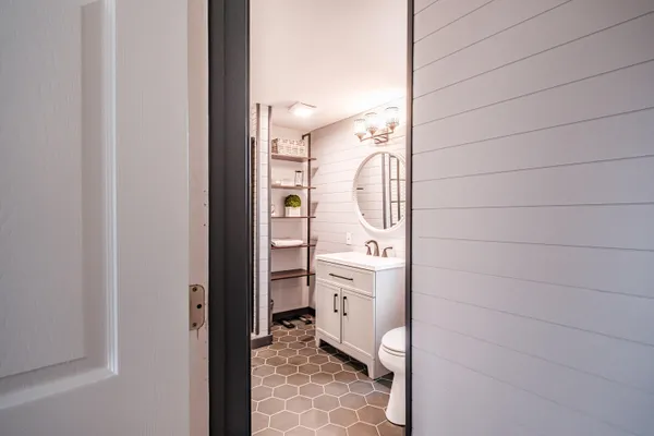 $839,900 | 58 Allen Ave Extension, Falmouth, ME 04105