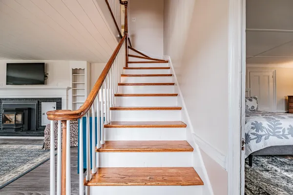 $839,900 | 58 Allen Ave Extension, Falmouth, ME 04105