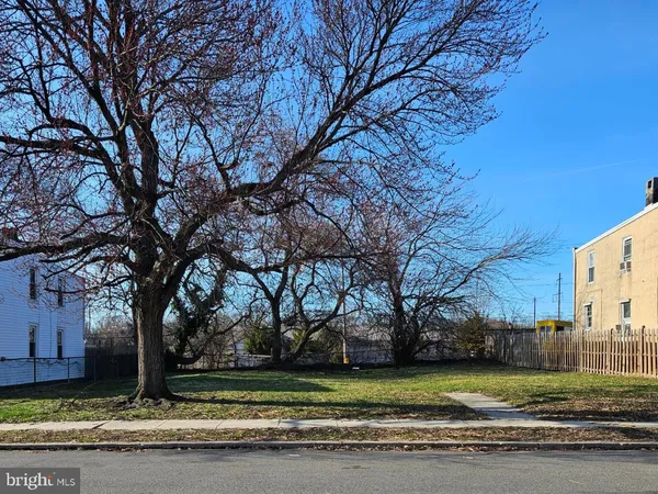 a view of a outdoor space