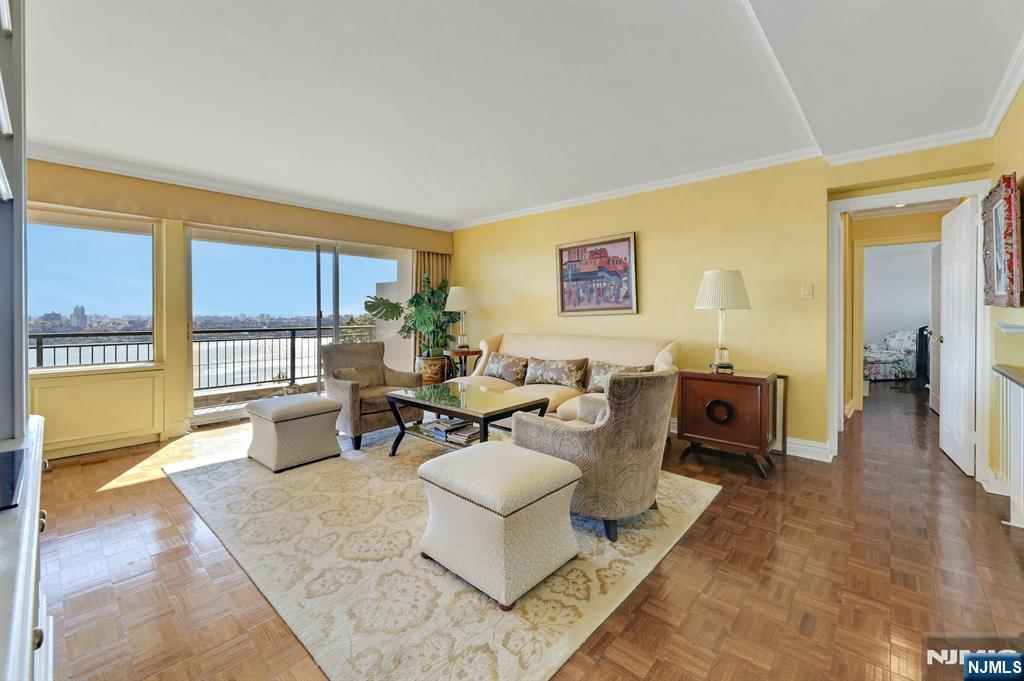 1 Horizon Road, Unit 817 Fort Lee, NJ 07024 - Photo 21 of 44