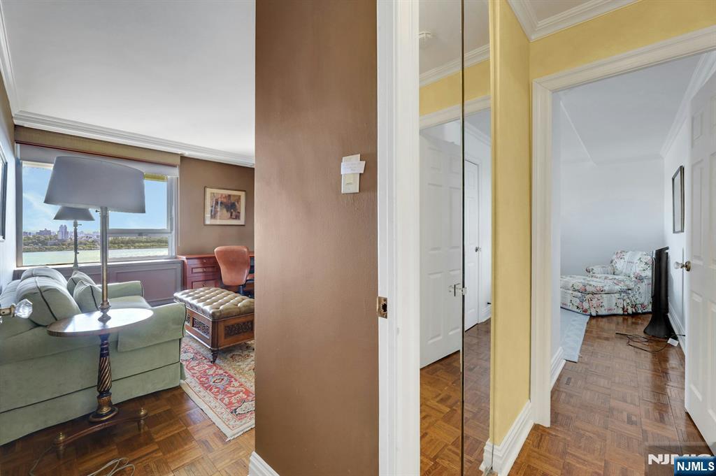 1 Horizon Road, Unit 817 Fort Lee, NJ 07024 - Photo 23 of 44