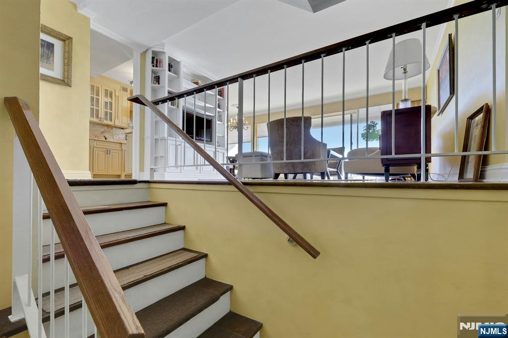 1 Horizon Road, Unit 817 Fort Lee, NJ 07024 - Photo 10 of 44