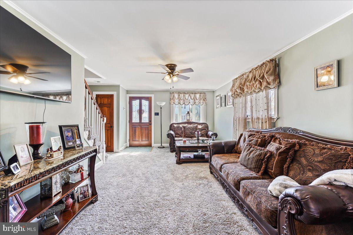 125 Orchard Road Ridley Park, PA 19078 - Photo 6 of 41