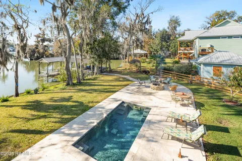 $549,000 | 319 South Wilderness Road, Port Barre, LA 70577